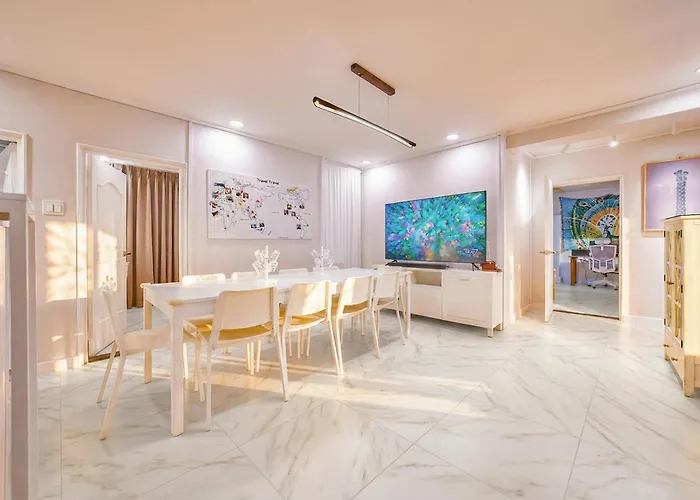 Jt Tailored Service Near Hyehwa Station