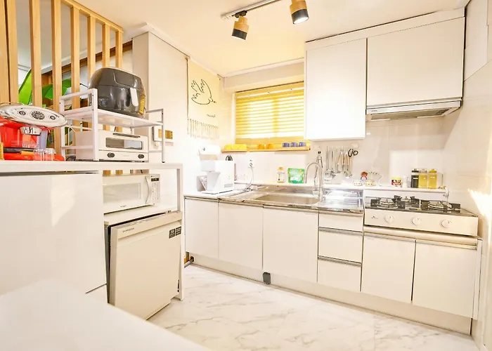 Jt Tailored Service Near Hyehwa Station *