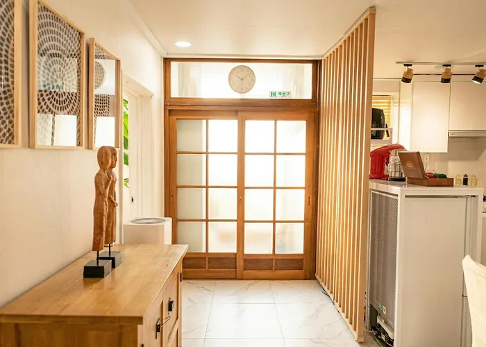 Ferienhaus Jt Tailored Service Near Hyehwa Station Seoul