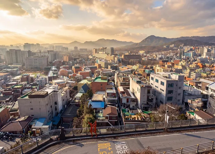 Jt Tailored Service Near Hyehwa Station 首爾