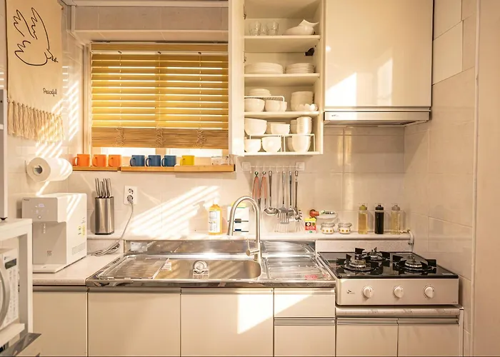 Jt Tailored Service Near Hyehwa Station * 首爾